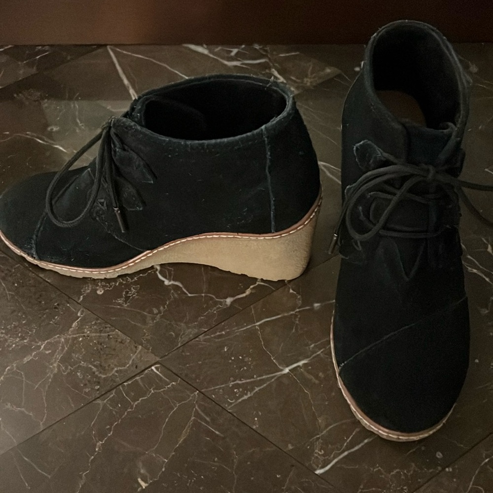 Women’s Tom’s Wedges